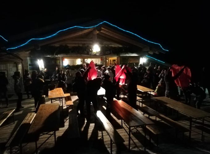 Weekend in baita con le motoslitte